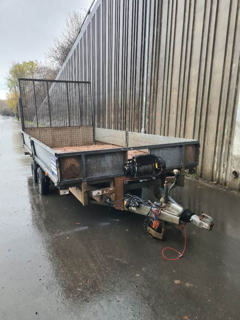 Ifor beavertail trailer