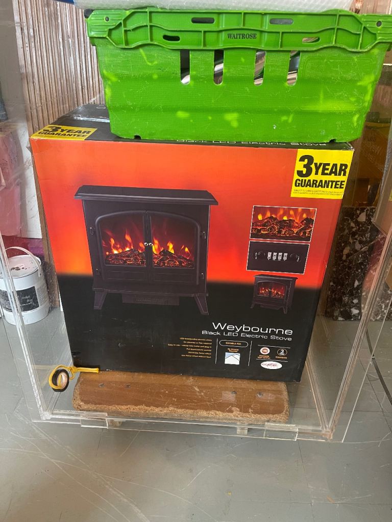 Weybourne Black LED Electric fire. 