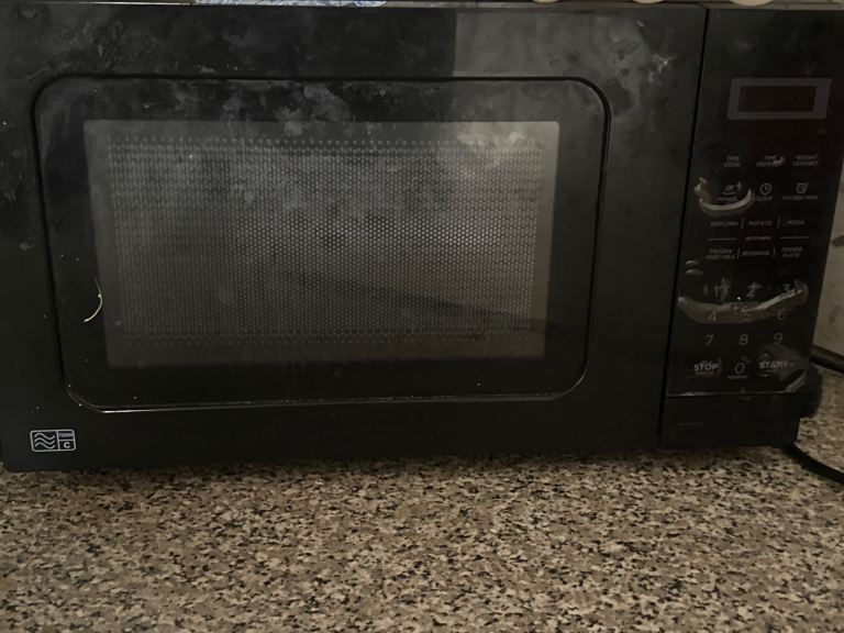 Microwave oven