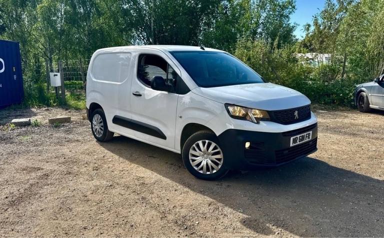 2020 61 PEUGEOT PARTNER 1.5 BLUEHDI 1000 PROFESSIONAL STANDARD PANEL VAN 5DR DIE