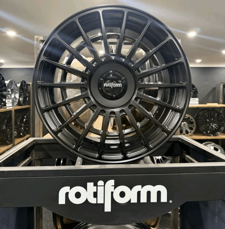 19” Rotiform LAS-R 19x8.5 ET35 5x112/114.3 Renault Traffic BLACK Vauxhall Vivaro