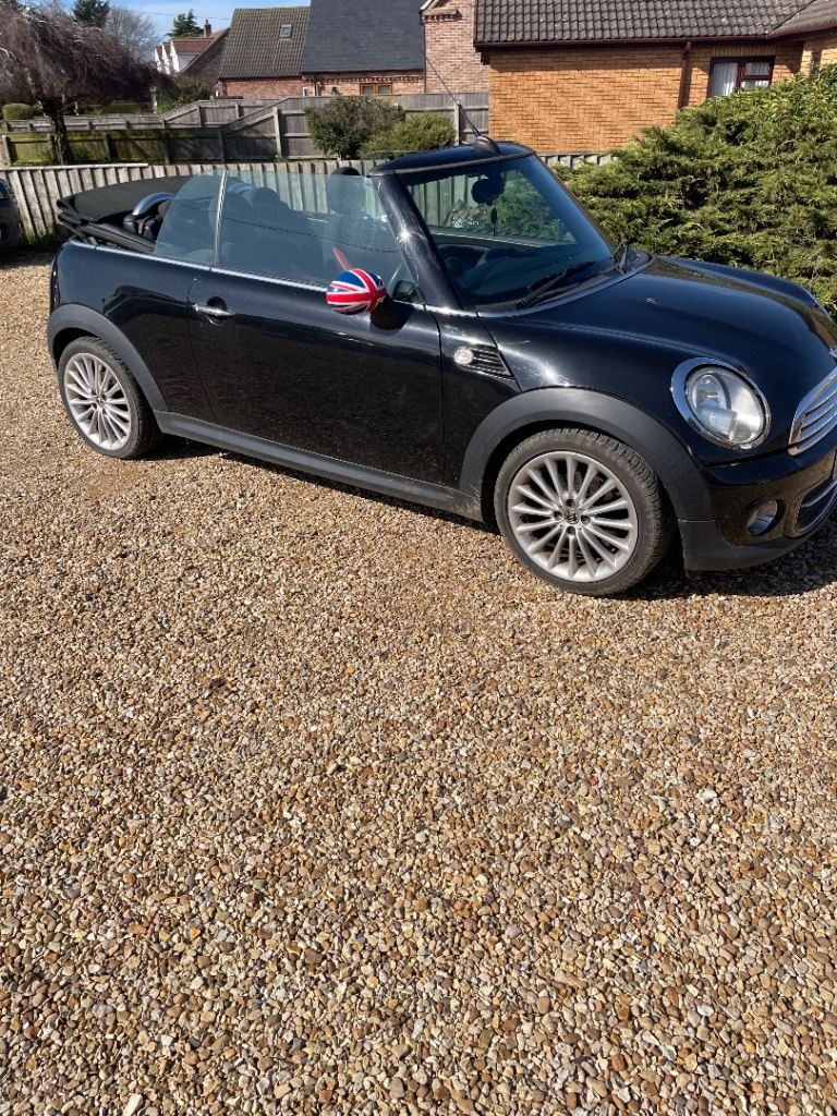 2012 MINI COOPER CONVERTIBLE , 1.6 PETROL .