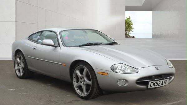 2002 Jaguar XK8 4.2 2dr Auto COUPE Petrol Automatic