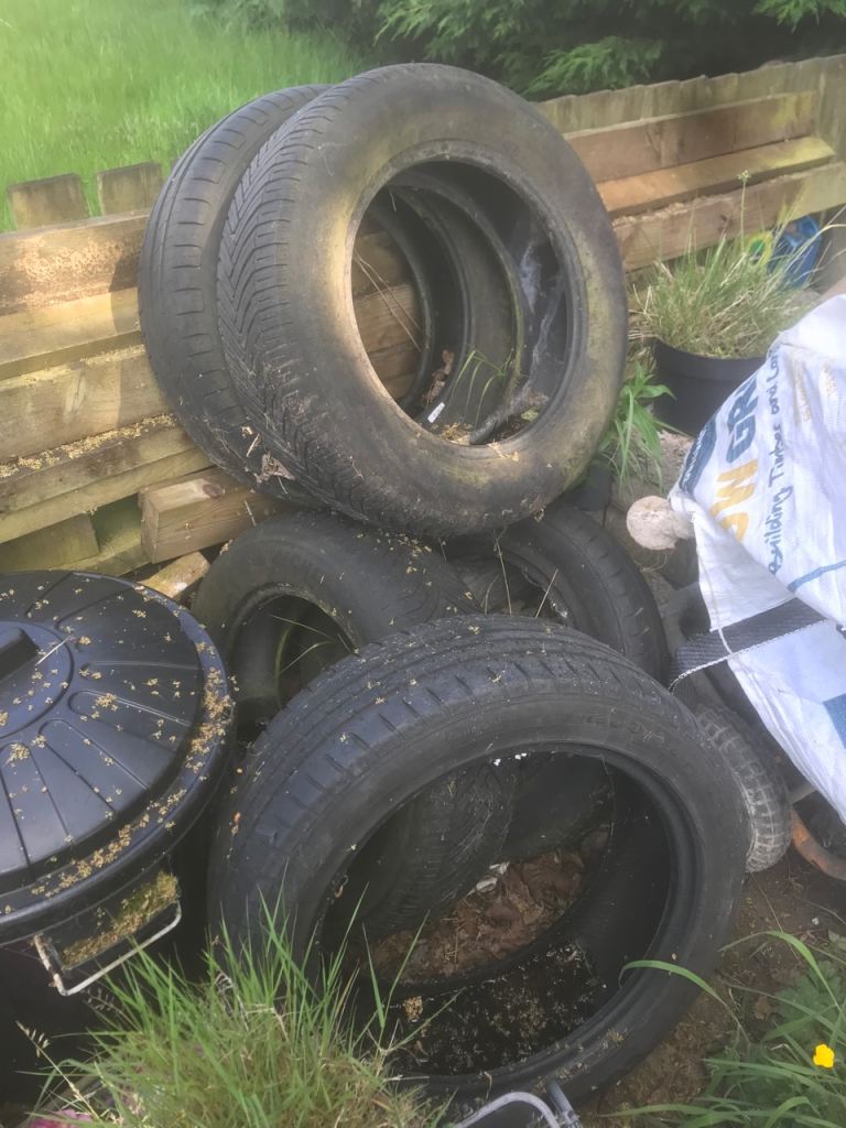 Free tyres 
