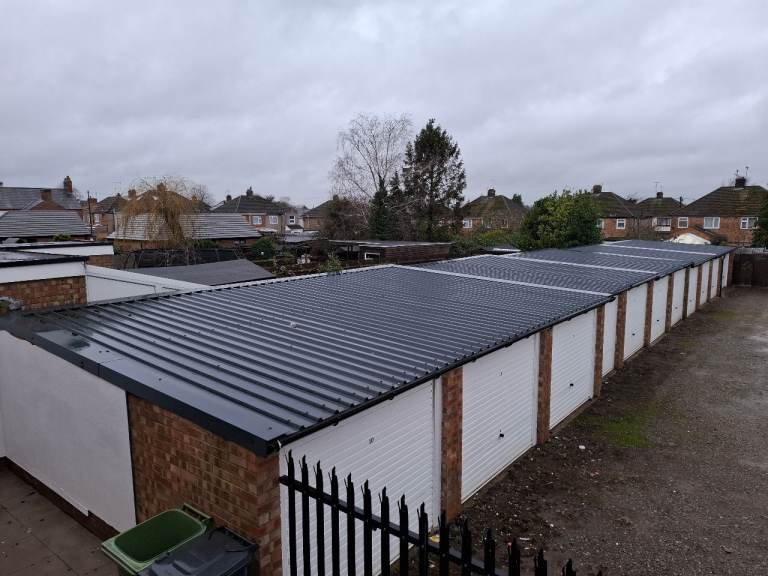 Garage/Parking/Storage to rent: Oxford Street, Finedon, Wellingborough, NN9 5EZ 