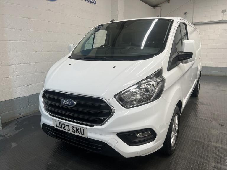 2023 Ford Transit Custom 2.0 EcoBlue 130ps Low Roof Limited Van PANEL VAN DIESEL Manual