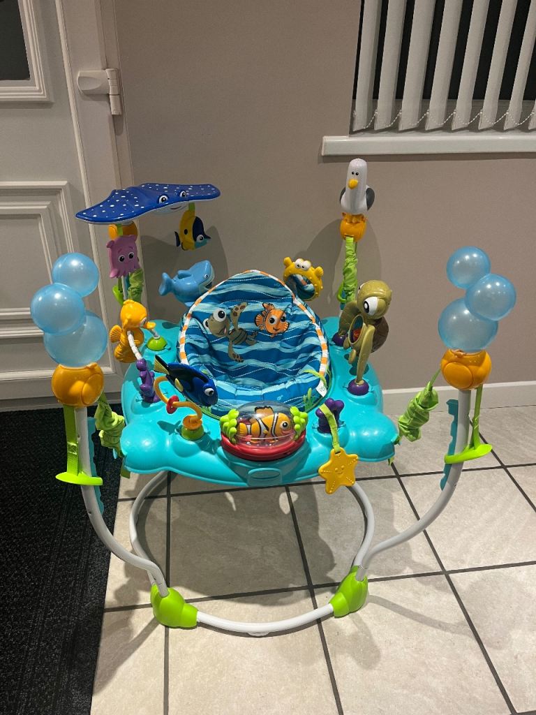 Disney Finding Nemo Jumperoo 