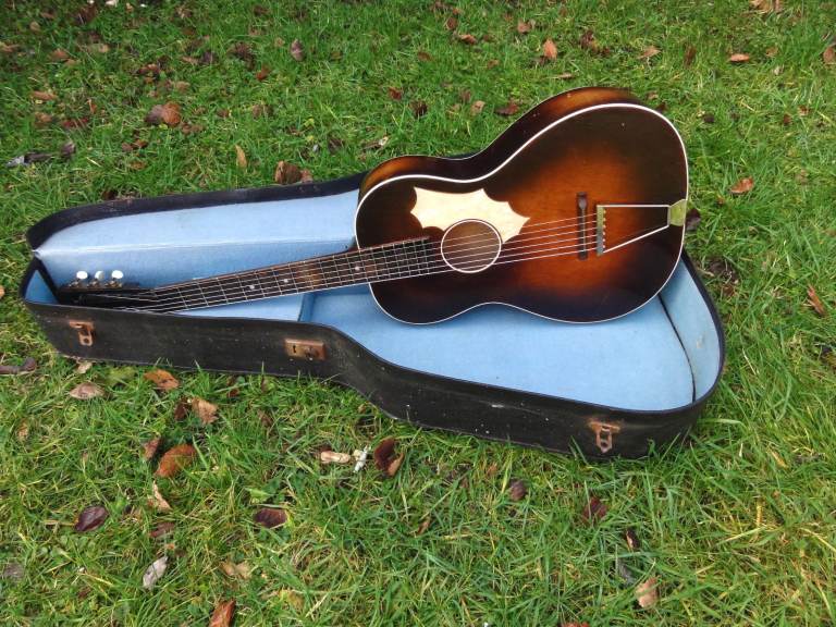 Restored - Pre War Parlour Guitar & Case - Vintage Acoustic Guitar - Sunburst