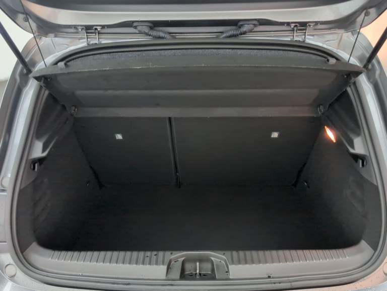 2023 Renault Clio 1.6 E-TECH E-Tech engineered Hatchback 5dr Petrol Hybrid Auto Euro 6 (s/s)  HAT...