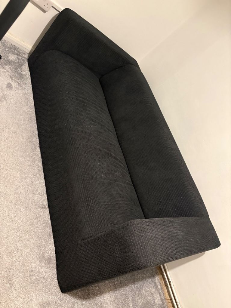 Modern Black 2-Seater Sofa - Excellent Condition
