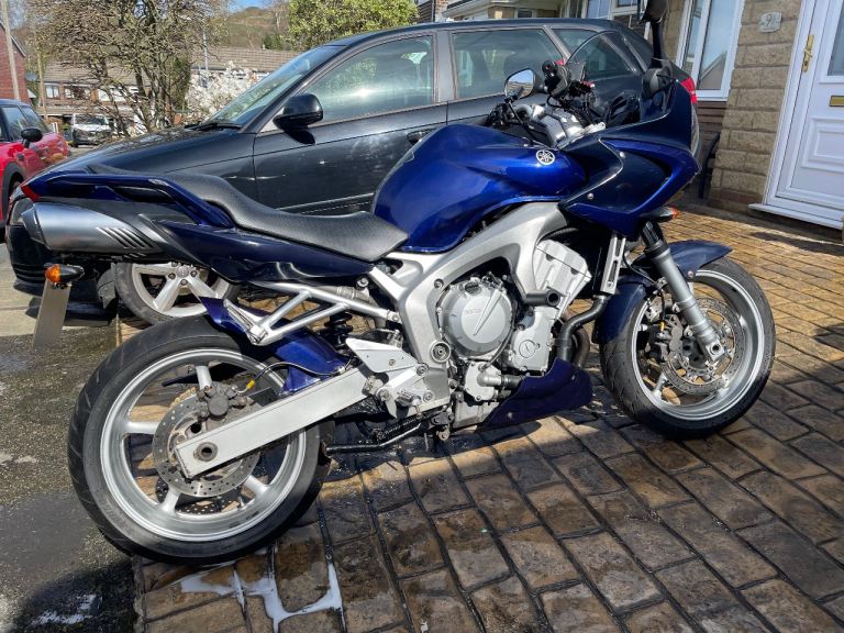 YAMAHA FAZER FZ6 600cc. 2003 12 MONTHS MOT