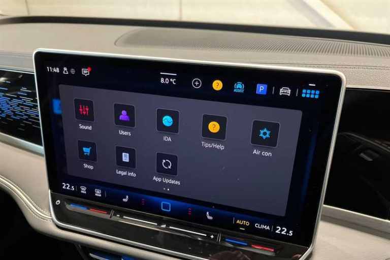 2025 Volkswagen Passat 1.5 eTSI Elegance 5dr DSG ESTATE PETROL Automatic