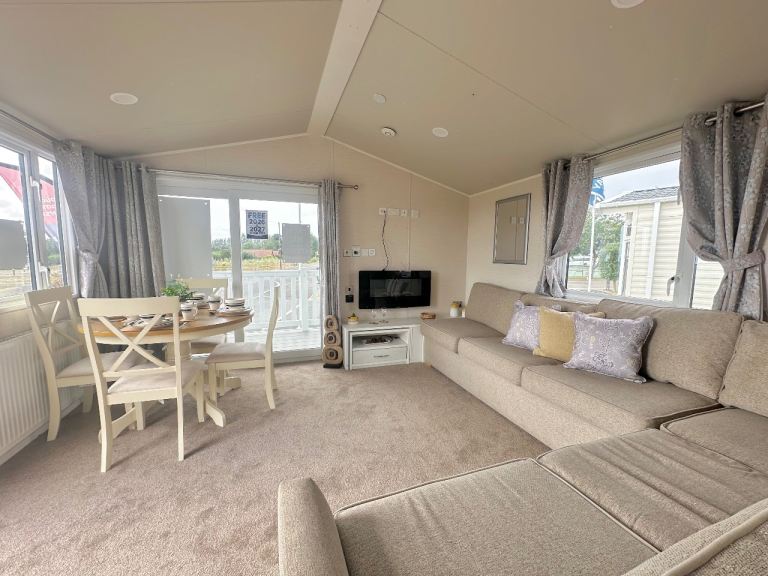Static Caravan For Sale 11.5 Month Usage Suffolk Broadland Sands Holiday Park - VIEW TODAY 