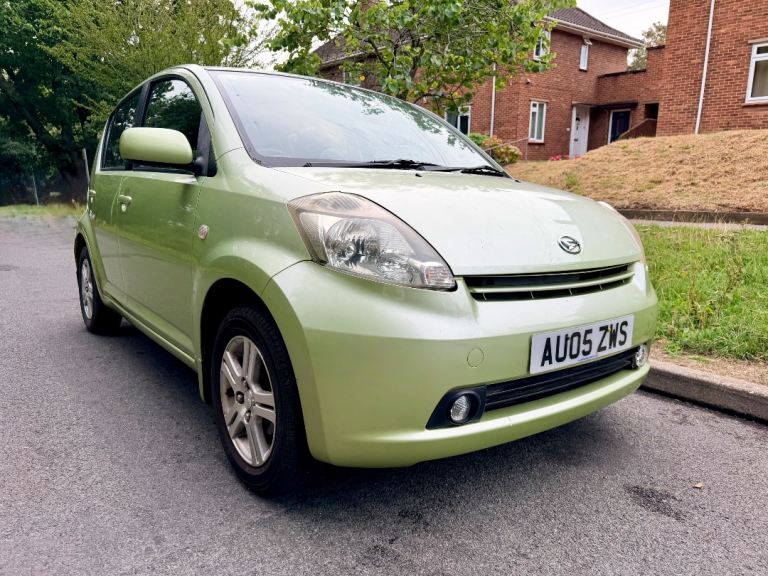 Daihatsu, SIRION, Hatchback, 2005, Manual, 1298 (cc), 5 doors