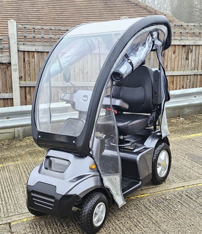 TGA Breeze S4 With Canopy Mobility Scooter 8 MPH Mobility Scooter **I CAN DELIVER **
