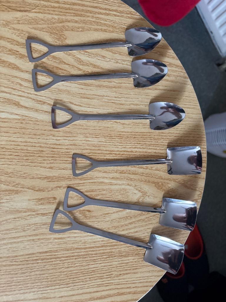 Novelty Spade Design Spoons – Set of 6, Stainless Steel