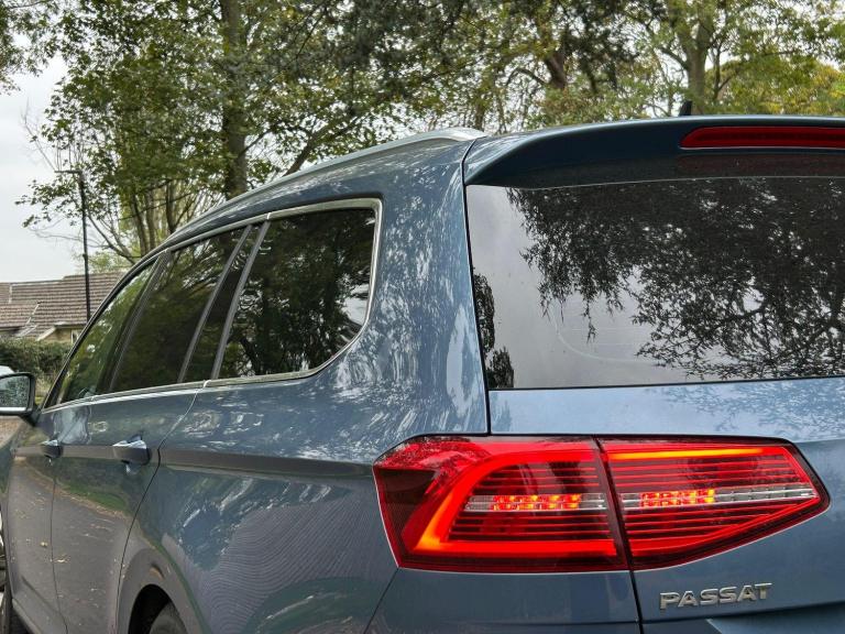 2015 Volkswagen Passat 1.6 TDI BlueMotion Tech GT DSG Euro 6 (s/s) 5dr ESTATE Diesel Automatic