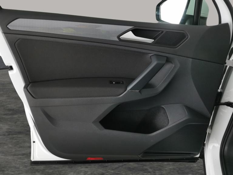 2023 Volkswagen Tiguan 1.5 TSI Life SUV 5dr Petrol DSG Euro 6 (s/s) (150 ps) - WIFI - BLUETOOTH -...