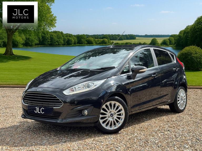2013 Ford Fiesta 1.0T EcoBoost Titanium Euro 5 (s/s) 5dr HATCHBACK Petrol Manual