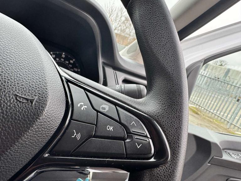 2023 Renault Trafic SL28 Blue dCi 130 Business+ Van PANEL VAN DIESEL Manual