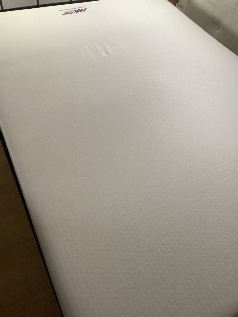 Memory foam mattress 