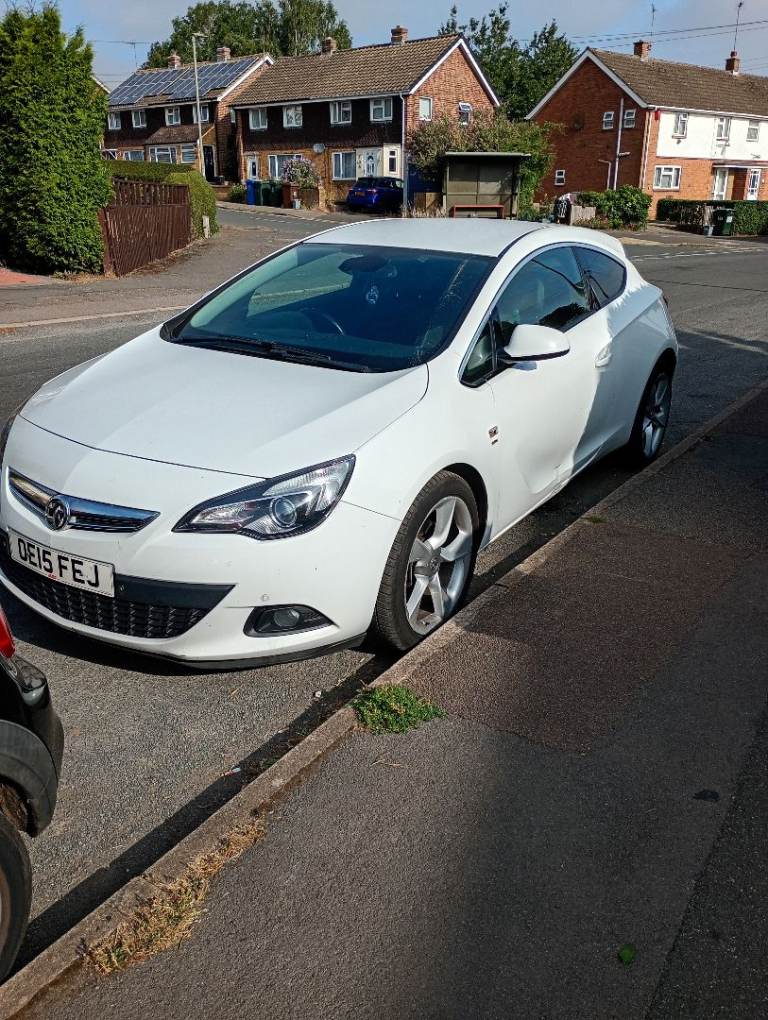 Vauxhall, GTC, Hatchback, 2015, Manual, 1956 (cc), 3 doors