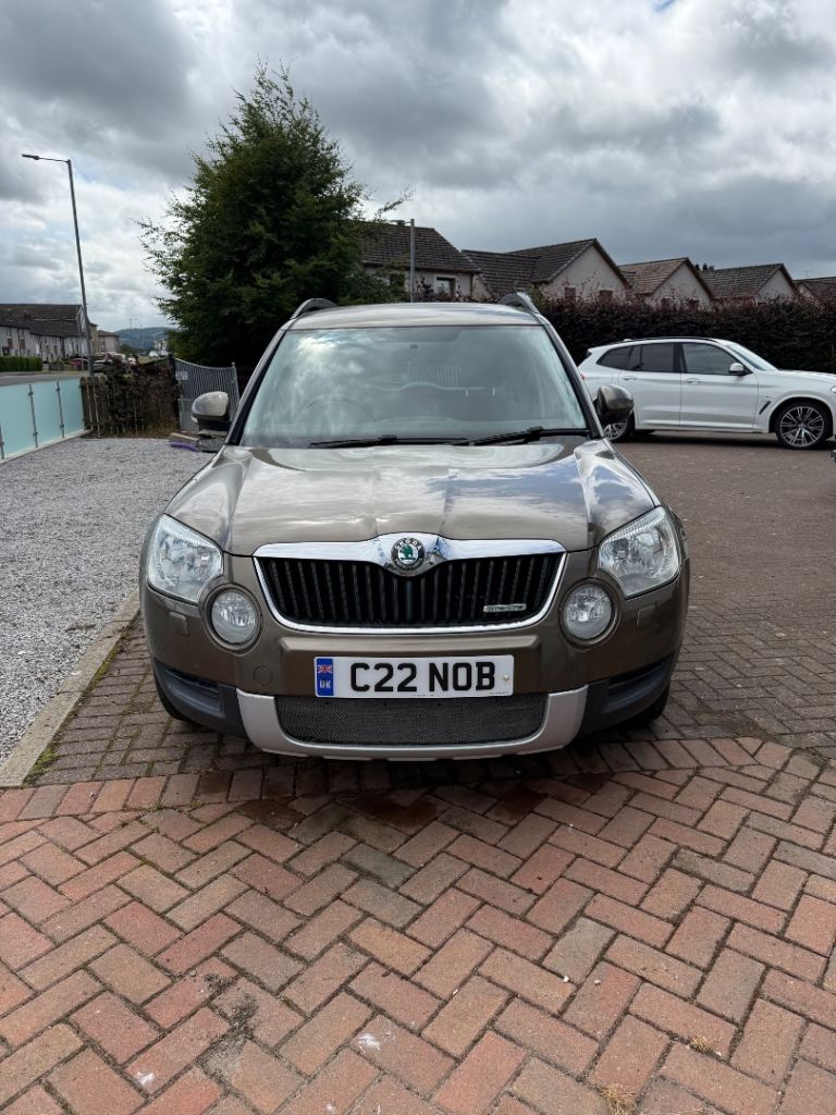 Skoda, YETI, Hatchback, 2011, Manual, 1598 (cc), 5 doors