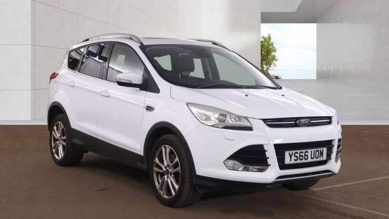 2016 Ford Kuga 2.0 TDCi 150 Titanium X 5dr ++ NAV / ULEZ / PANROOF / LEATHER / DAB ++ HATCHBACK D...