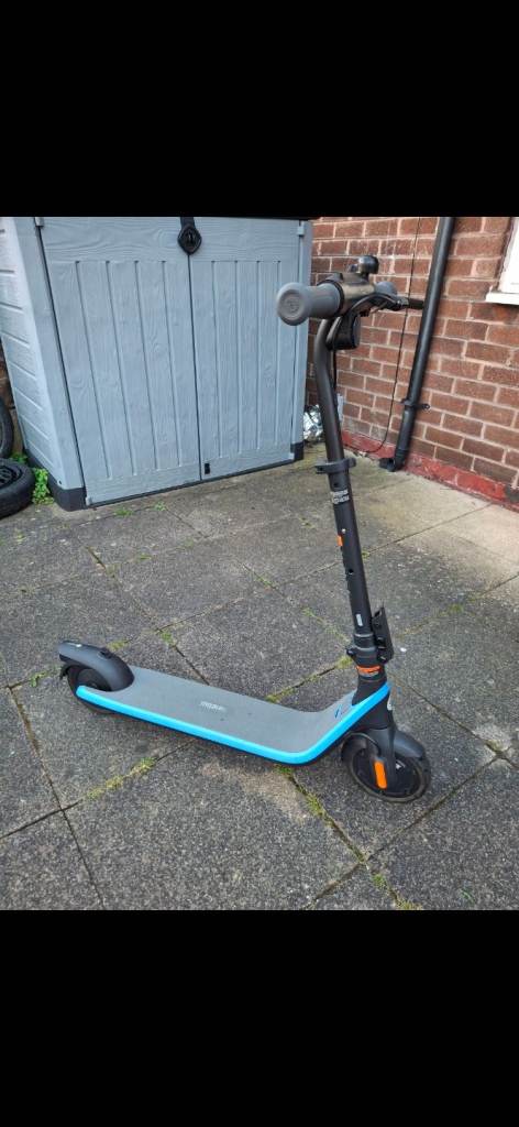 Nearly new Segway Ninebot electric scooter 