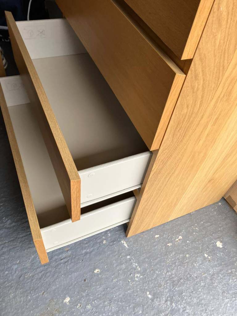 Malm Ikea 6 drawer chest