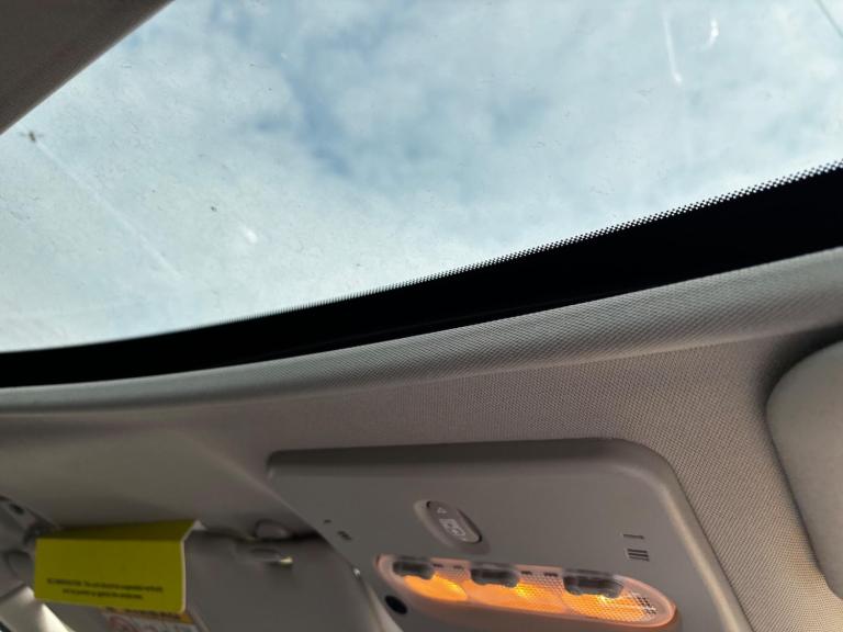 2017 Nissan Qashqai 1.2 DIG-T N-Connecta 2WD Euro 6 (s/s) 5dr HATCHBACK Petrol Manual