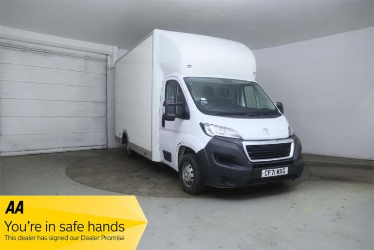  Peugeot Boxer 2.2 BlueHDi 335 Built for Business Low Floor Luton L3 Euro 6 (s/s) 4dr Diesel Manual