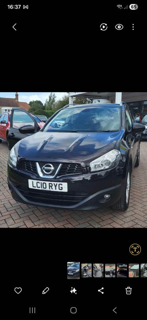 NISSAN Qashqai Tekna 2.0 top of the range