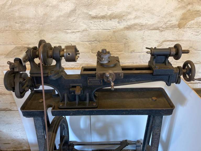 Vintage Metalworking Lathe with Foot Pedal Drive & Accessories