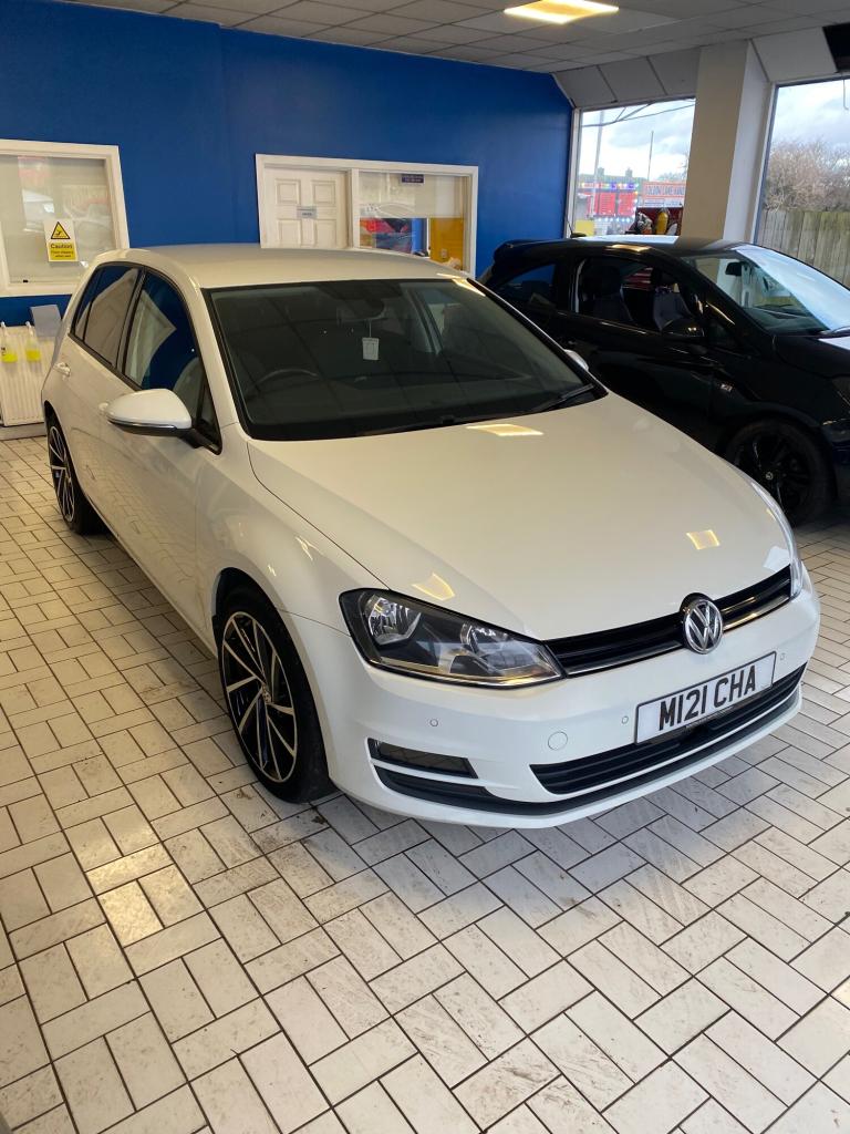 2015 Volkswagen Golf Match  Hatchback  Diesel  Manual