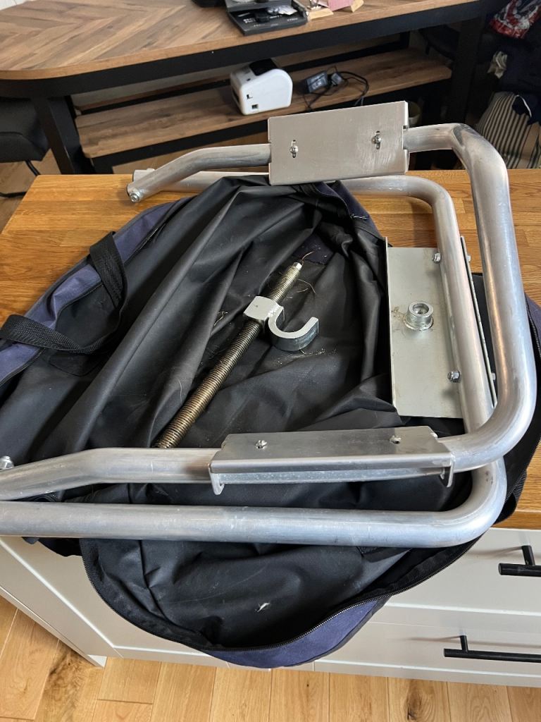 Milenco caravan/motor home leveller