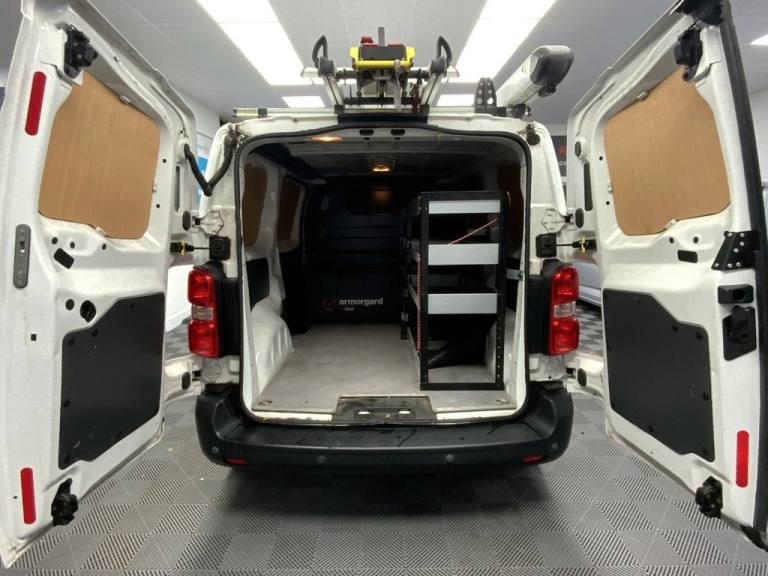 2020 20 VAUXHALL VIVARO 2.0 TURBO D 3100 EDITION PANEL VAN 5DR DIESEL MANUAL L1 