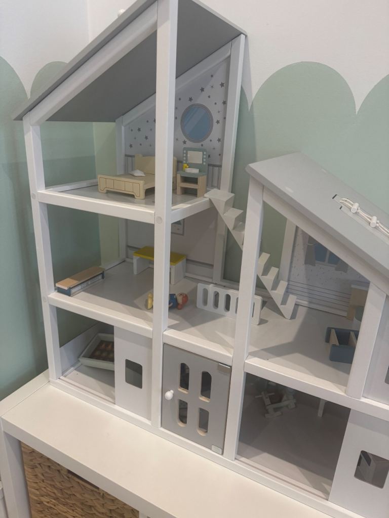 FREE Little Town Dolls House