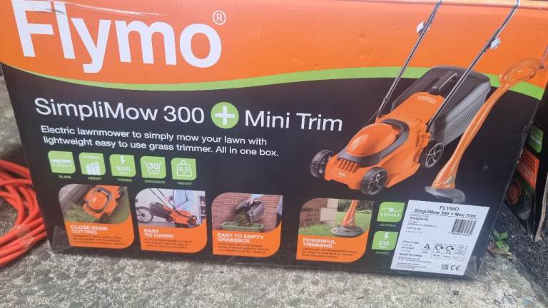 Flymo SimpliMow 300 Lawnmower & Mini Trim Strimmer Boxed Collection