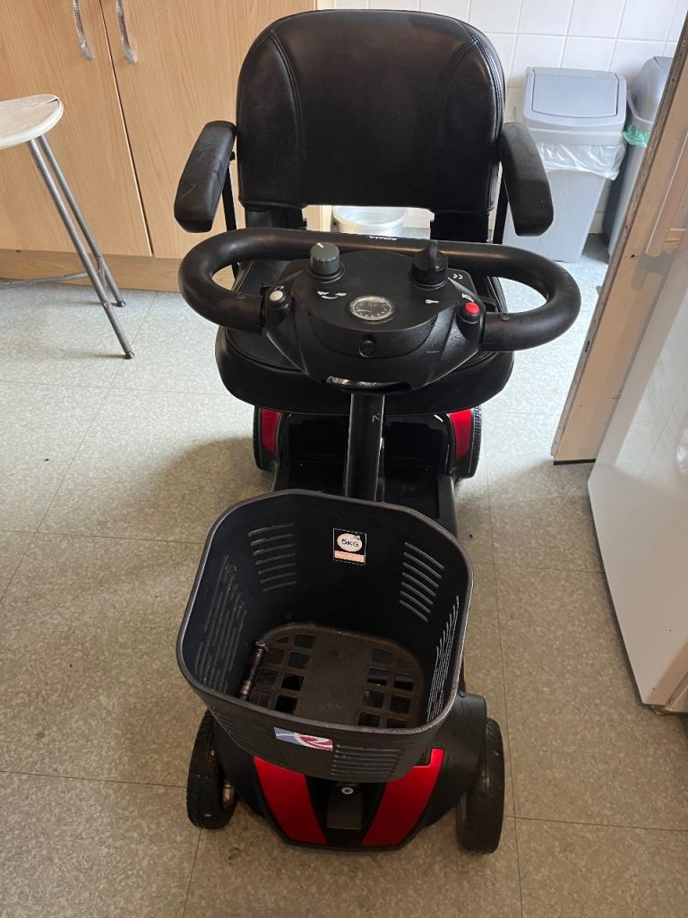 Roma 4 wheeler mobility scooter