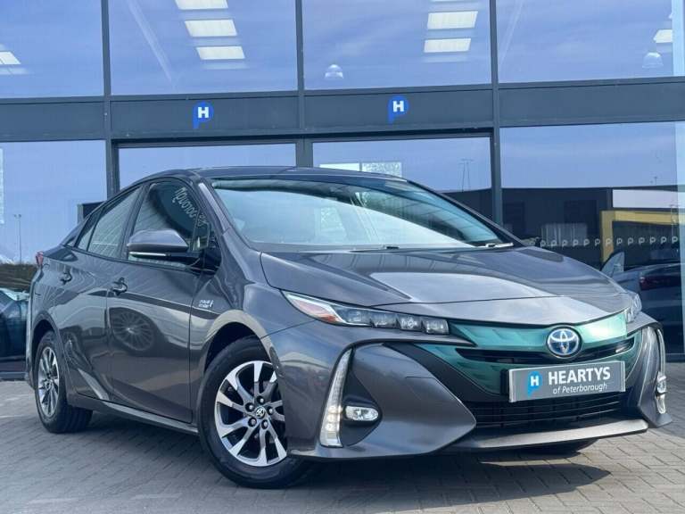 2019 Toyota Prius 1.8 VVT 8.8kWh Business Edition Plus Hatchback 5dr Petrol Plug-in Hybrid CV HAT...