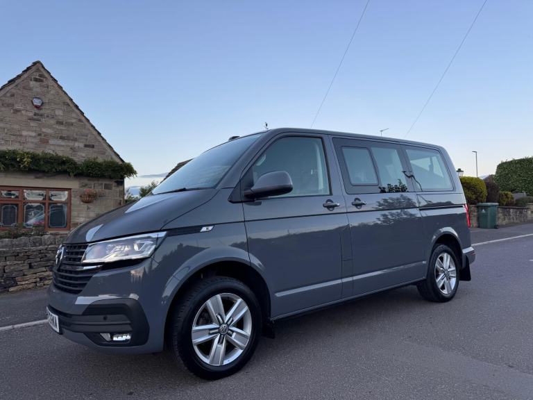 2022 Volkswagen Transporter Shuttle 2022 72 VOLKSWAGEN TRANSPORTER SHUTTLE 2.0 T