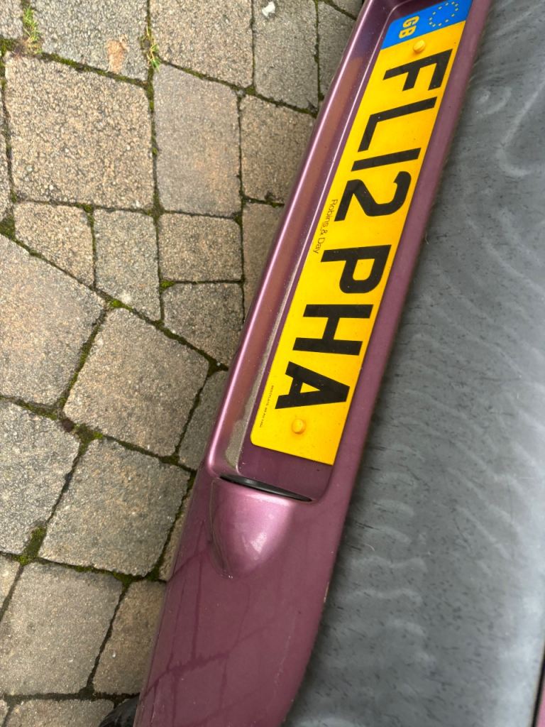 Peugeot, 107, Hatchback, 2012, Manual, 998 (cc), 3 doors