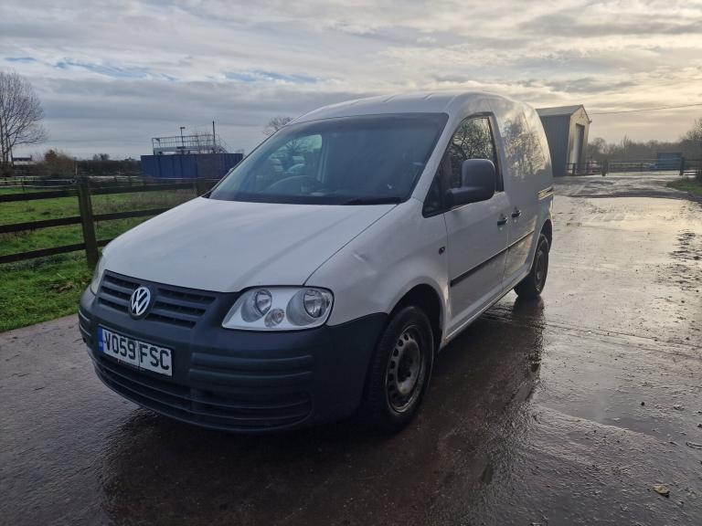 2009 VW Volkswagen Caddy C20 TDI Automatic  Drives Perfect  10m MOT  Clean