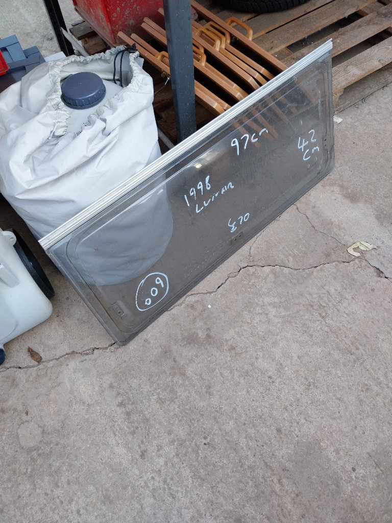 98 lunar caravan window 