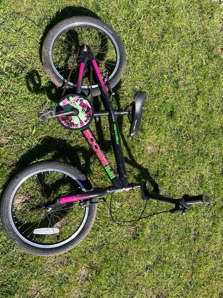 Apollo Boogie bike 18 inch wheel BMX style frame