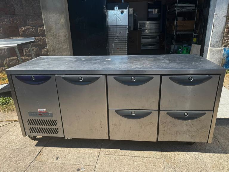 Commercial Williams drawer fridge bench fridge cafe shop restaurant 