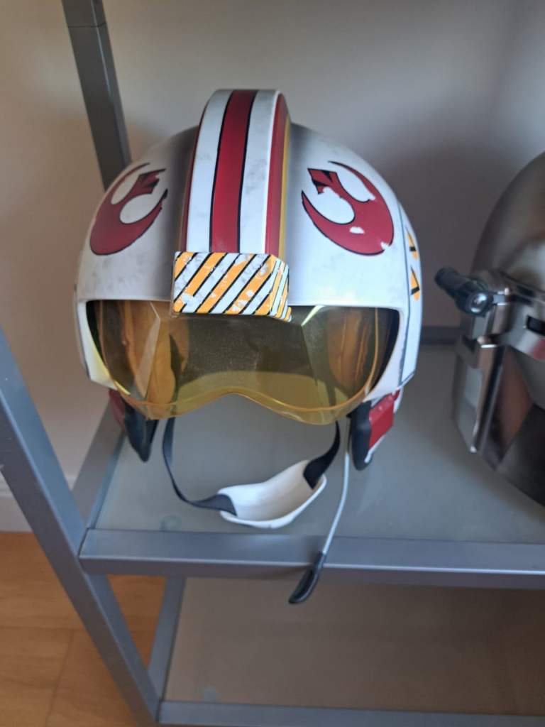 COLLECTION ONLY - Star Wars the Black Series Luke Skywalker helmet