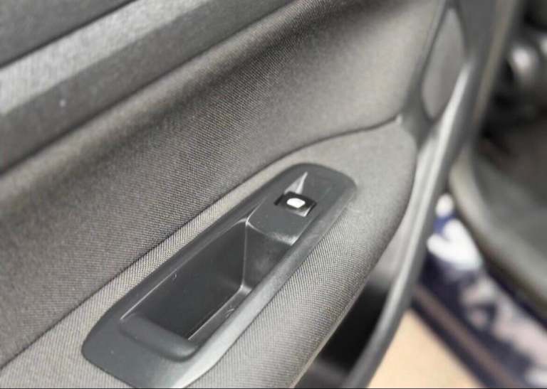 2016 Peugeot 308 1.2 PureTech 130 Allure 5dr HATCHBACK PETROL Manual