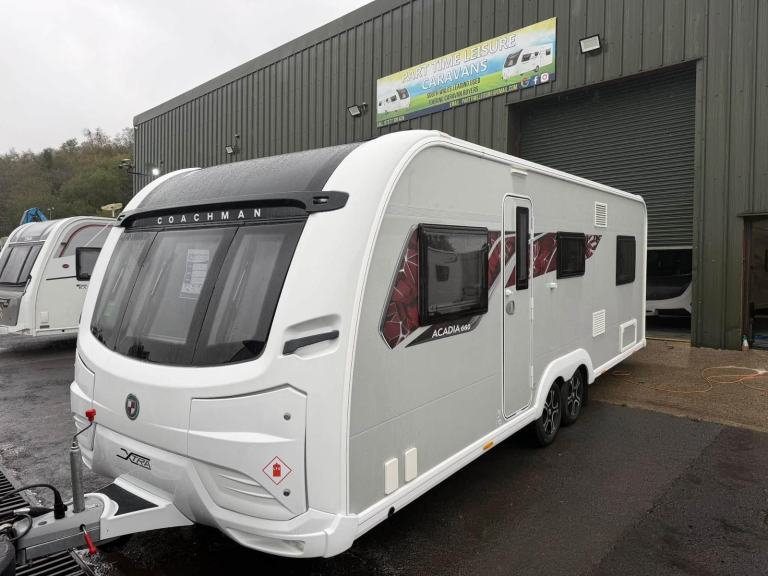 2024/2025 COACHMAN ACADIA 660 EXTRA - 6 BERTH CARAVAN